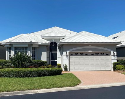 19307 Silver Oak Dr, Estero