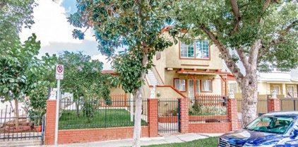 4535 Kingswell, Los Angeles