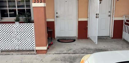 6903 W 36th Ave Unit #202, Hialeah