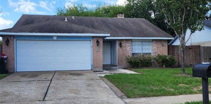 4902 Deerwood Circle, Baytown