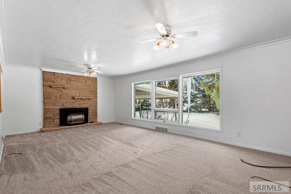 1881 W 49th S, Idaho Falls, 83402