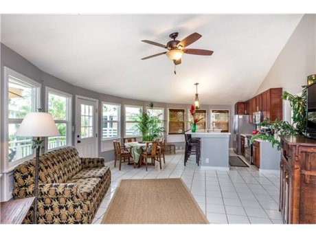 Farrington Highway Kitchen and Living Room