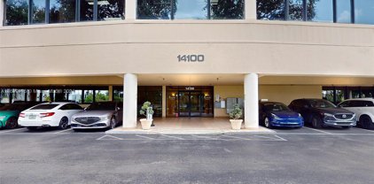 14100 Palmetto Frntg Rd Unit #210, Miami Lakes