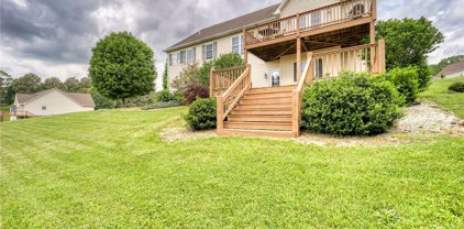 170 Country Side Acres, West Jefferson