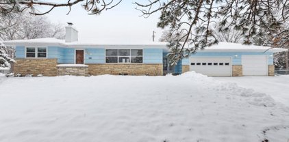 3501 Roosevelt Street NE, Saint Anthony
