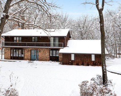 44 S Deep Lake Road, North Oaks
