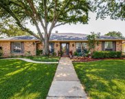 4425 Quail Hollow  Road, Fort Worth image