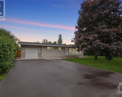 67 QUINPOOL Crescent, Ottawa