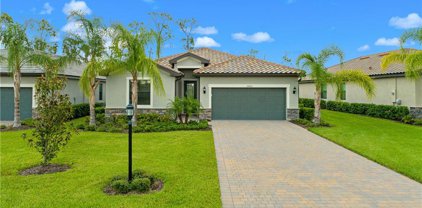 19660 Beechcrest Pl, Estero