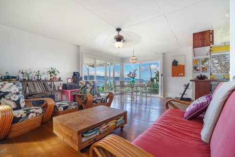 Waimea Bay Living Room 
