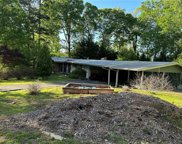 651 Dogwood Circle, Norcross image
