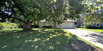 6905 Creston Road, Edina