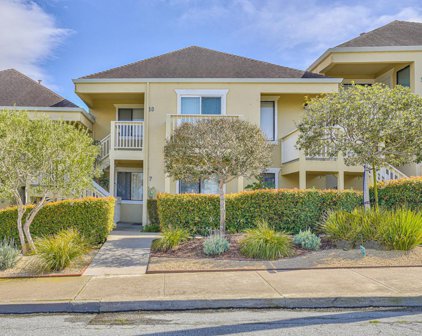 585 Laine ST 7, Monterey