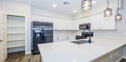 2775 S Decatur Drive Unit 101, Gilbert