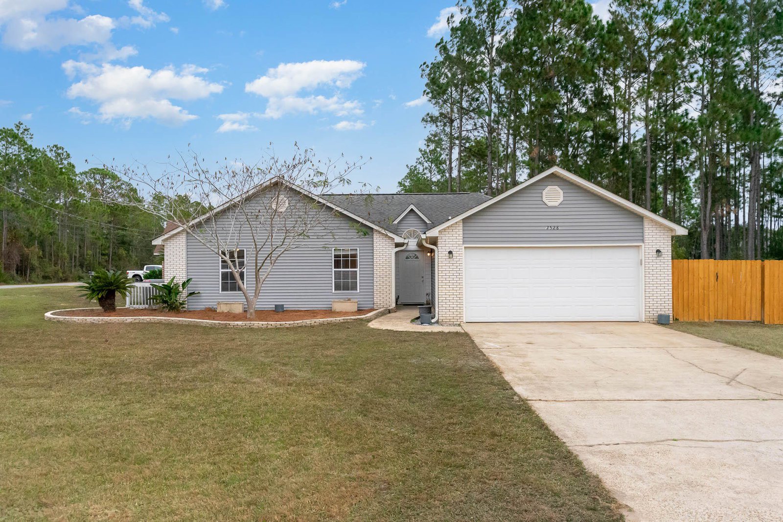 2528 Hilton Drive, Navarre FL 32566, Property Listing 911835, Holley By The Sea