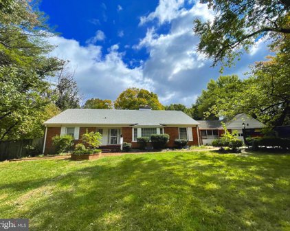 4029 Travis Pkwy, Annandale