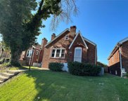728 Cumberland  Drive, St Louis image