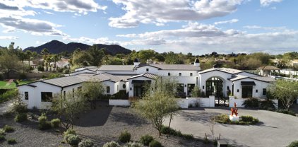 9038 N 54th Place, Paradise Valley