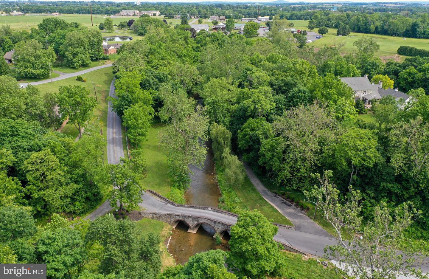 745 Pinkerton Road, Mount Joy, 17552