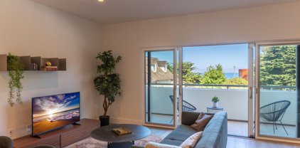 457 Wave ST 1, Monterey