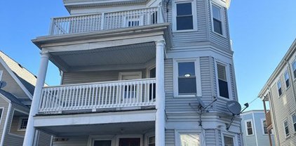 86 Topliff St, Boston