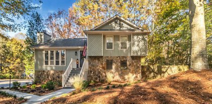 2788 West Fontainebleau Drive, Dunwoody