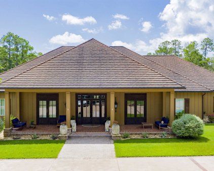 26198 E Crawford Road, Elberta