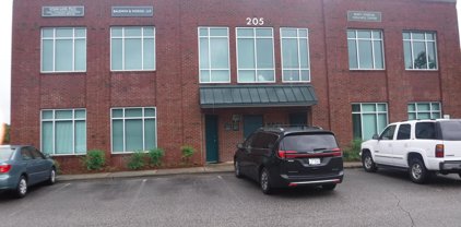 205 W Millbrook Unit #205, Raleigh