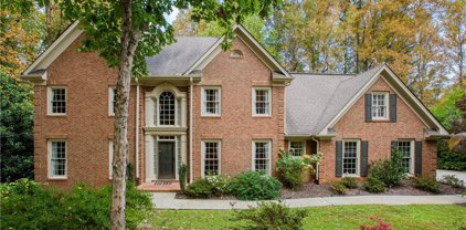 340 Spindle Court, Sandy Springs