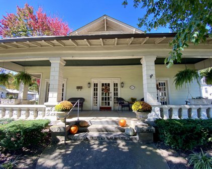 407 N Main St, Mount Pleasant