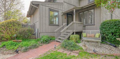 132 Inglewood Way, Greenville