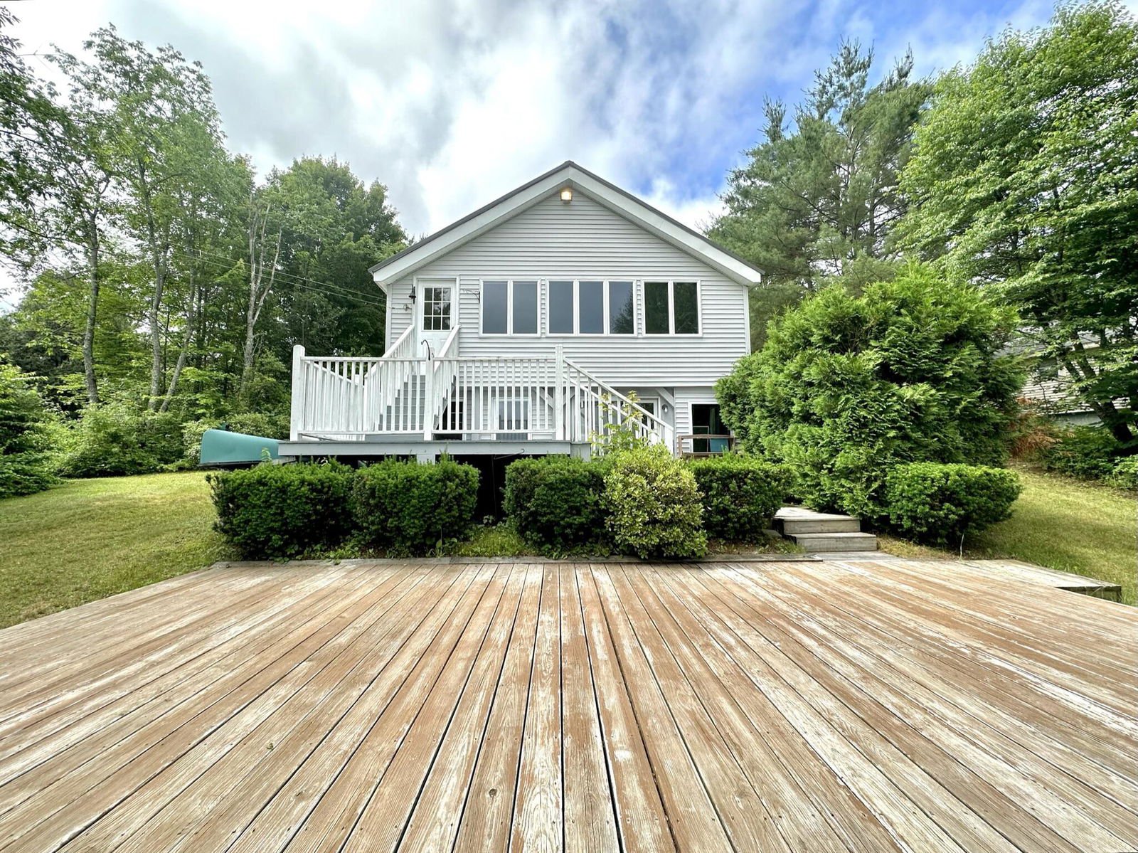 19 Log Cabin Lane, Waterboro, 04087