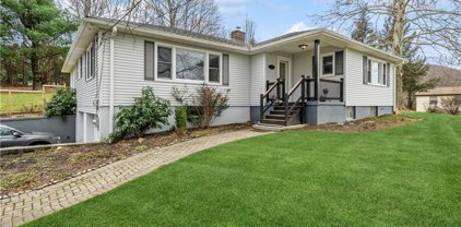 5 Hillside Avenue, Warwick