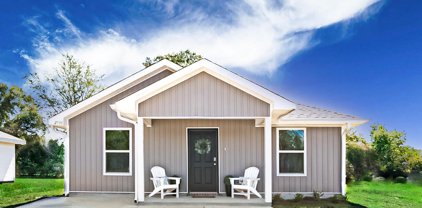 2557 Sutton Place Dr, Cantonment
