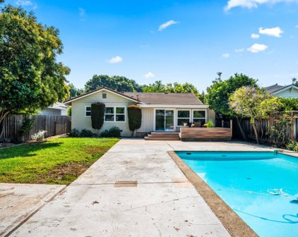 247 W Oakwood BLVD, Redwood City