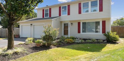 12401 Stone Church Ct, Herndon