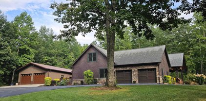 140 Glassy Falls Trail, Travelers Rest