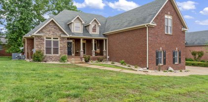 2212 Seven Points Cir, Hermitage