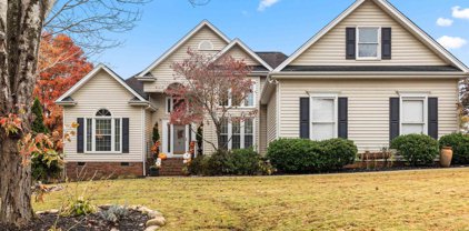 2 Smith Hollow Drive, Greenville