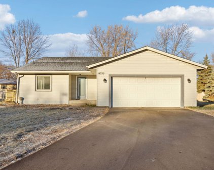 8333 Rhode Island Drive N, Brooklyn Park