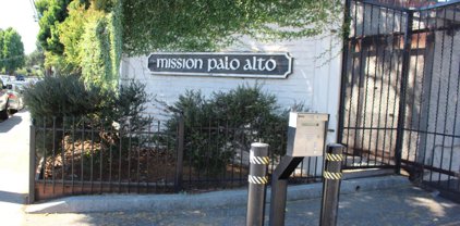 125 Mission DR, East Palo Alto