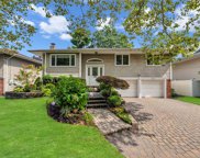 1027 Dartmouth Lane, Woodmere image