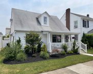 17 N Clermont Ave, Margate image