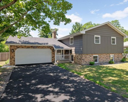 5115 Eastwood Road, Mounds View