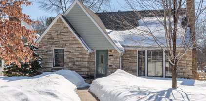4221 W 42nd Street, Edina