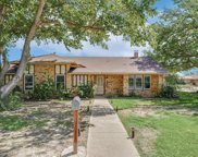 5500 Spring Meadow  Drive, North Richland Hills image