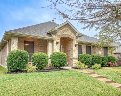 305 Galloping Hill  Road, Red Oak