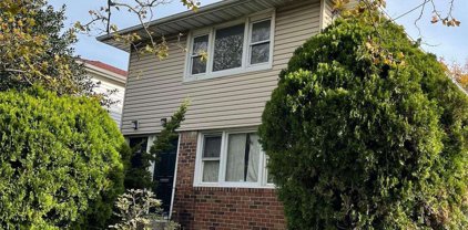 253 Baldwin Road, Hempstead