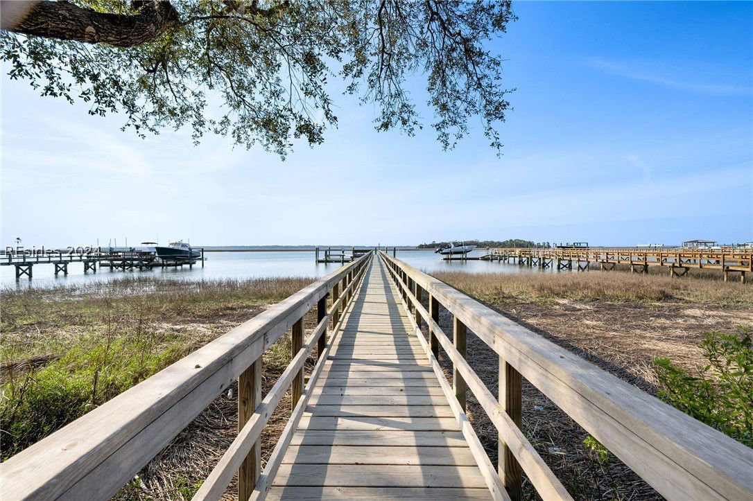 51 N Calibogue Cay Road, Hilton Head Island, 29928