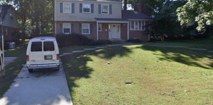 616 Hyde Rd, Silver Spring